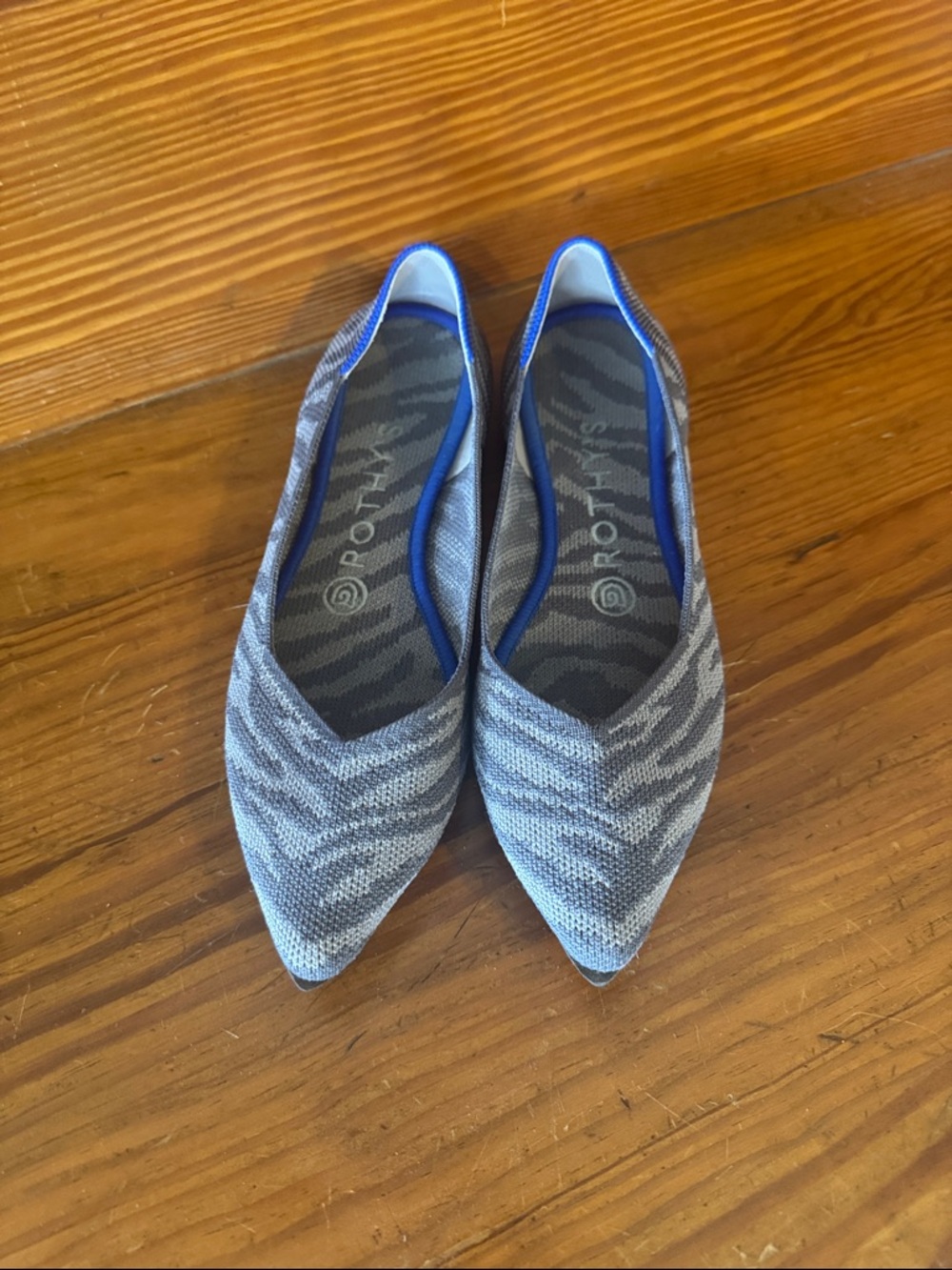 Rothy’s Gray Zebra W7